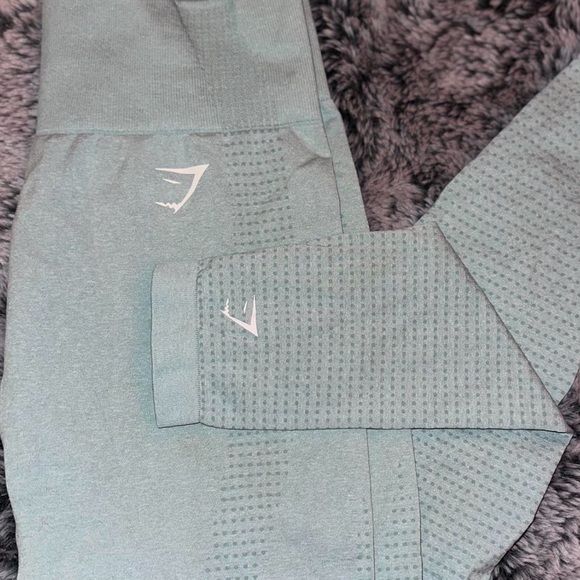 Gymshark Define Leggings - Picture 1 of 3